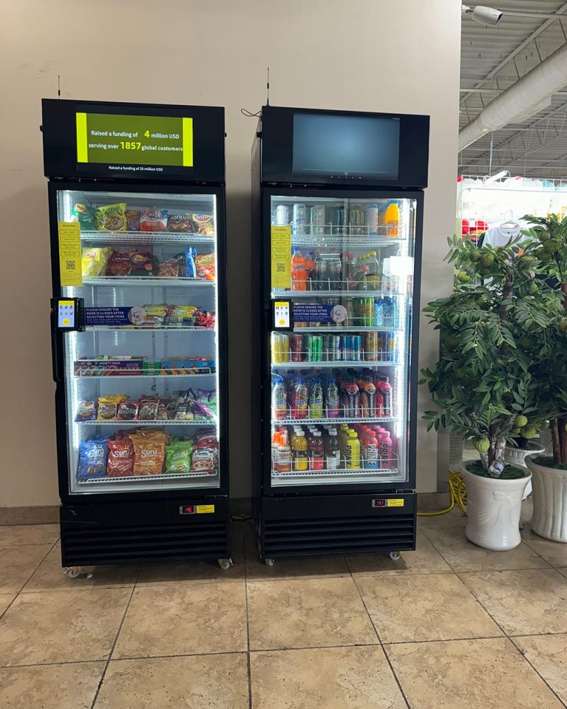 TX-Office with a screen